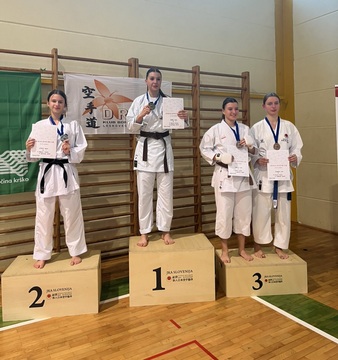 Lejla Lišinović 2. mesto v borbah med st. kadetinjami